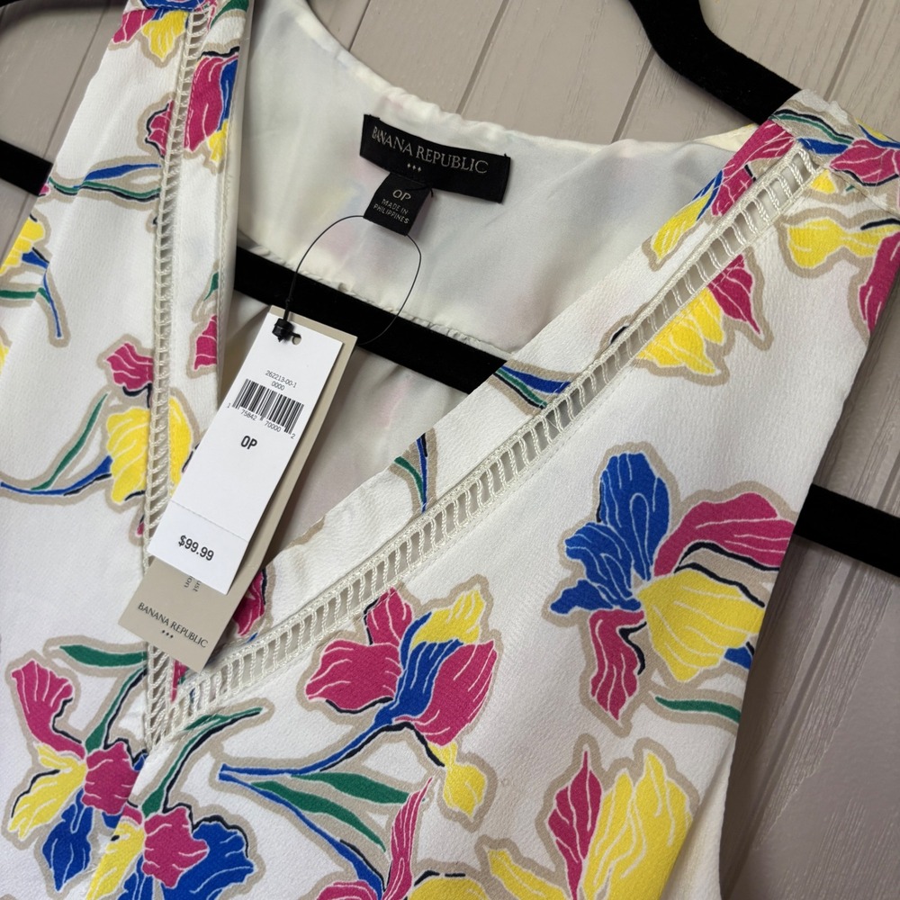 Banana Republic White Floral Sleeveless Pleated Mini Dress